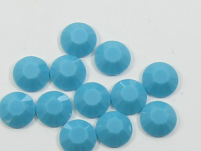 18 pcs. 34ss TURQUOISE (viva) FLATBACK PRECIOSA Rhinestones